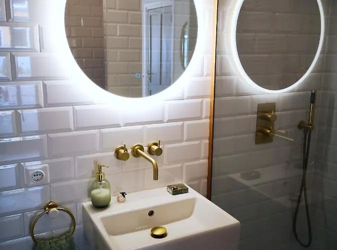 Luxurious Studio In Monumental Warehouse روتردام