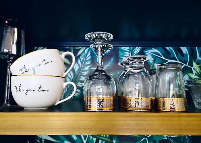 Luxurious Studio In Monumental Warehouse * Rotterdam